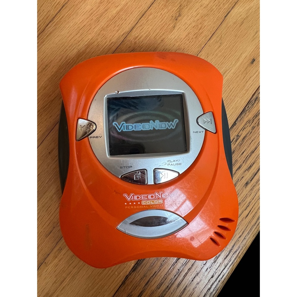 Tiger VideoNow Color Personal Video Player Orange Hasbro 72870 Amanda Show PVD